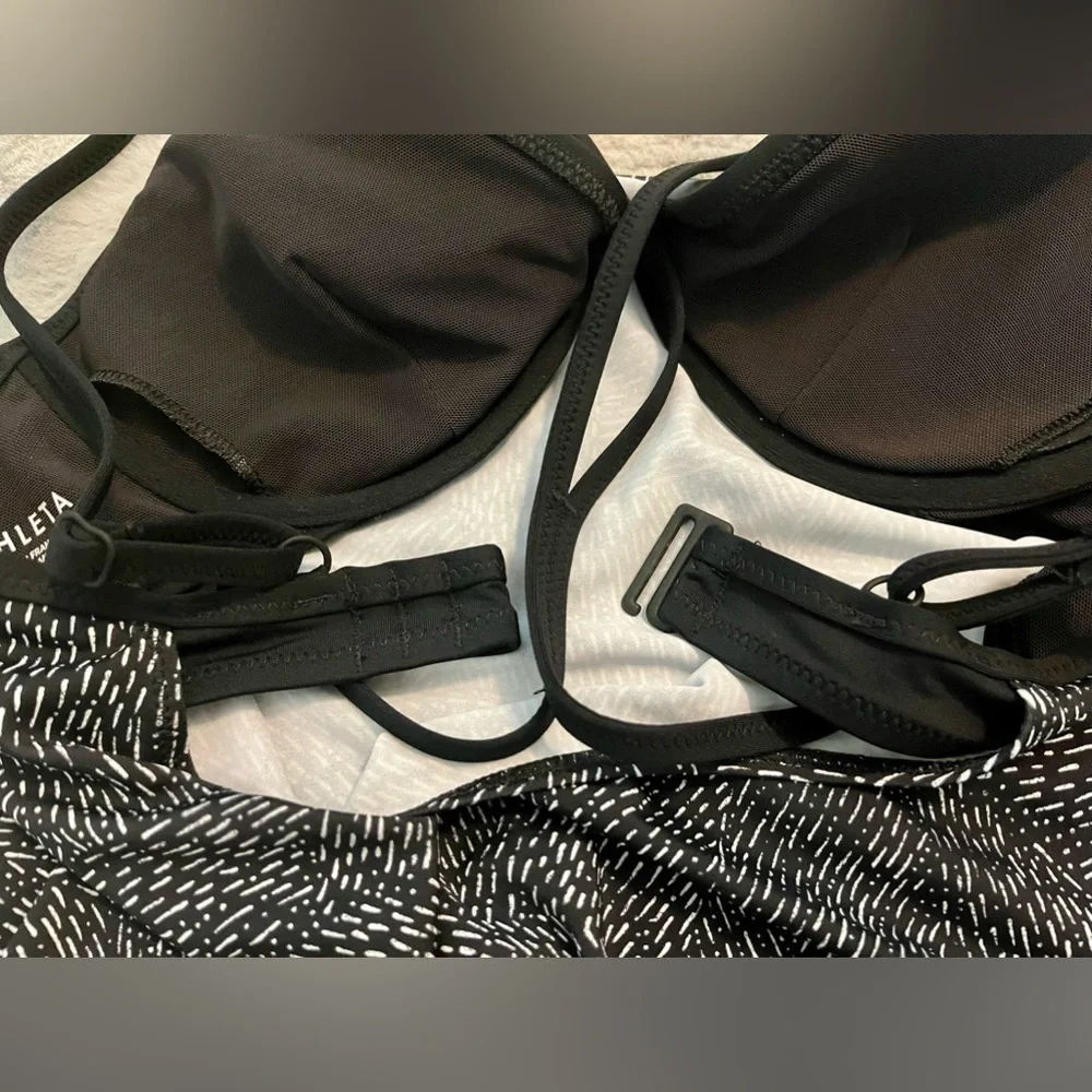 Athleta Swim Top - Picture 4 of 4